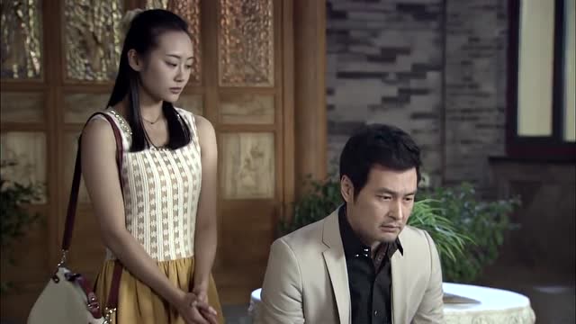 大都市小爱情:苏勤决定和俞睿一起面对困难,两人和好相拥在一起!