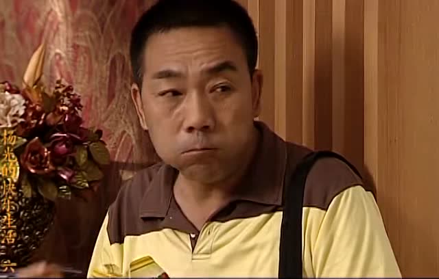 杨光的快乐生活6美女孕吐死去活来杨光面包吃的津津有味