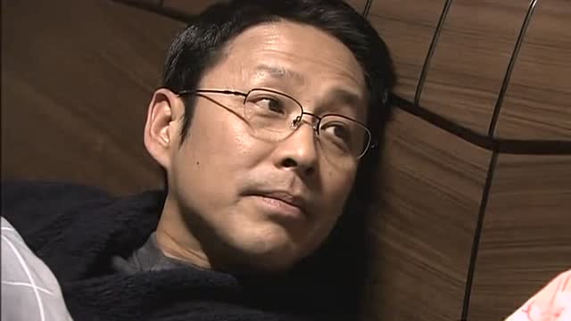 中国式离婚:陈道明跳槽变有钱,不仅给妻子买礼物,还要买房!