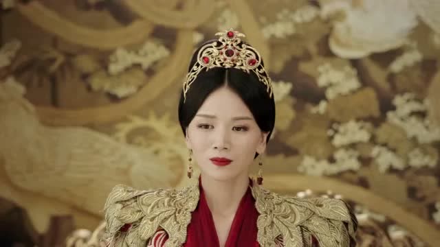 凤弈皇后被废亲自摘下凤冠那一刻太霸气