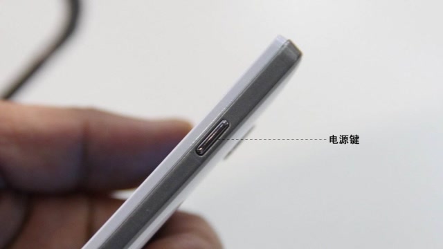 手机的电源键隐藏了2个妙用,解决了很多女性的烦恼,学会很实用