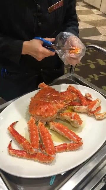 300吃到的帝王蟹,感觉亏大了!
