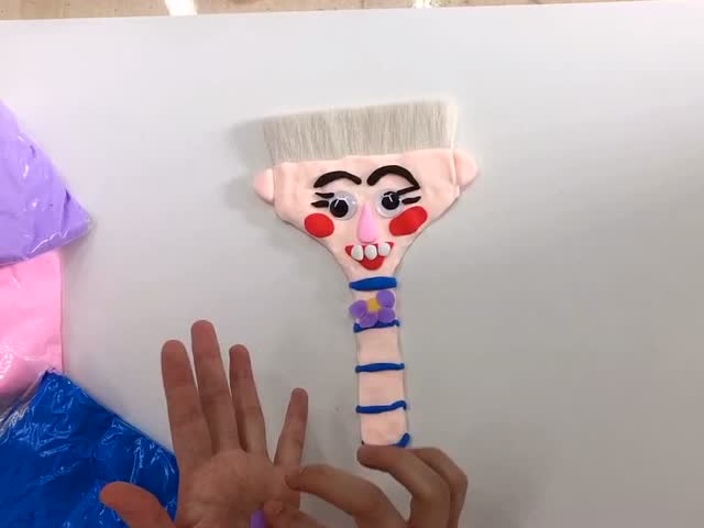朵朵课程《刷子小人》