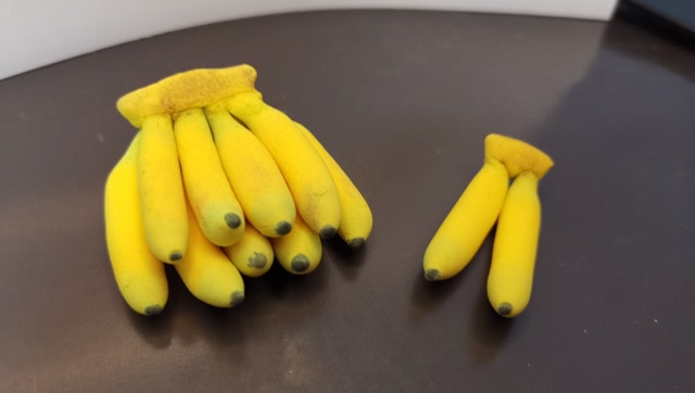 巧手玩粘土:用粘土做一把香蕉,以假乱真!
