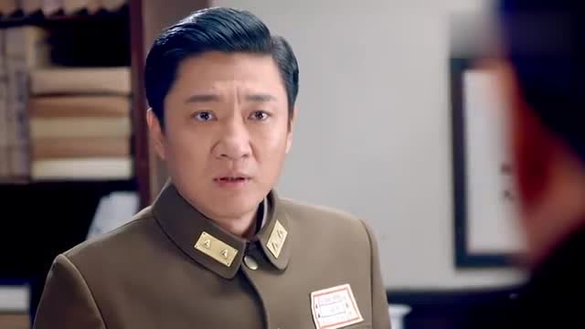 左手劈刀:龙飞为救战友们,不顾危险,找到了宴淞哥!