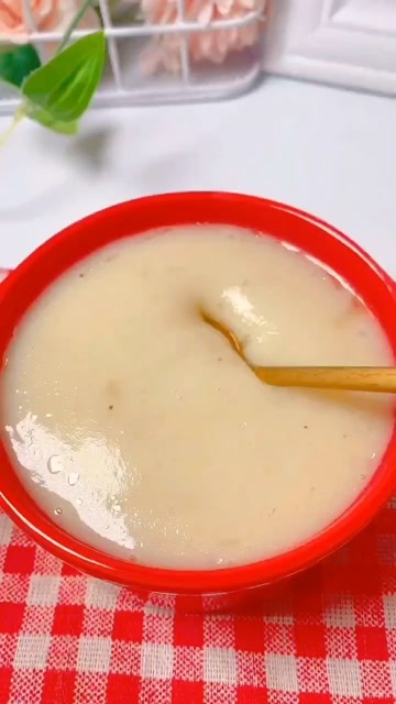 营养又美味的香蕉山药泥特别适合脾胃虚弱的宝宝