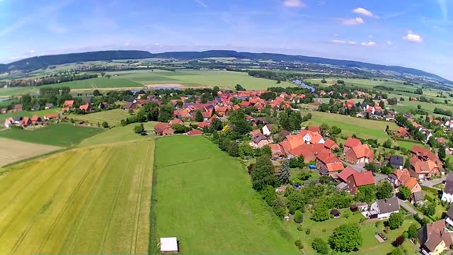 让人羡慕的英国农村:家家有别墅和几十亩农田