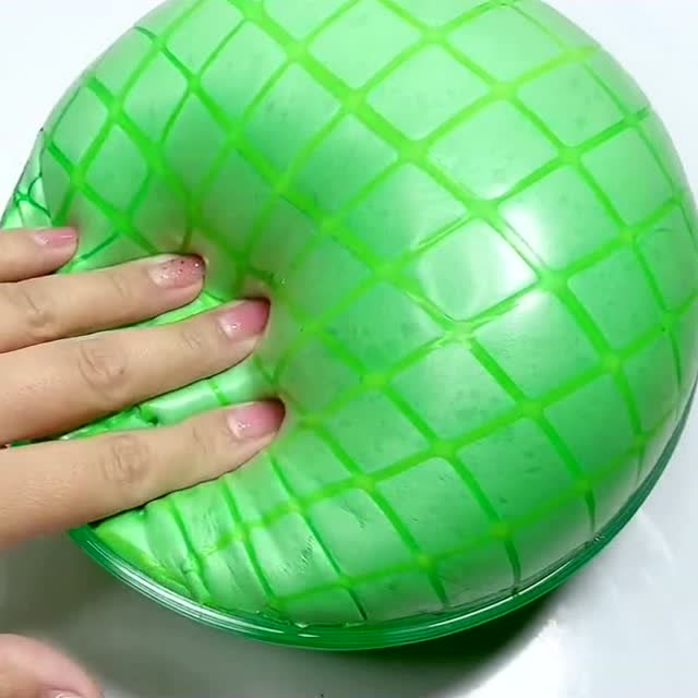 假水充气冰山泥,按压那刻爆浆感觉真美,好玩到停不下来