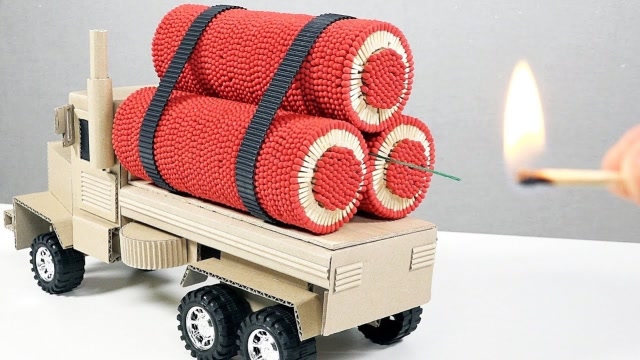 15000根火柴做大炮,点燃后的画面,剧烈到让人发抖