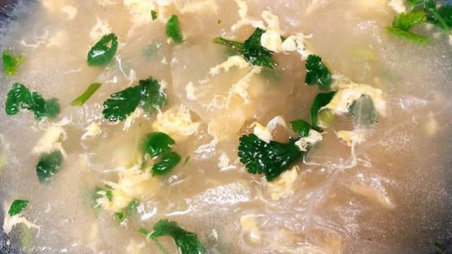 粉丝鸡蛋汤,2分钟出锅,冬天来一碗热热乎乎祛除寒气