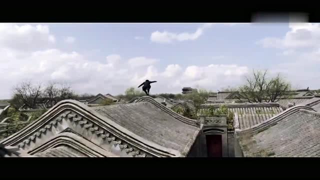 邪不压正:彭于晏最帅的一段,老北京城飞檐走壁,这才叫跑酷!