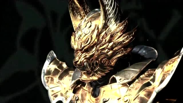 牙狼假面骑士,黄金单身狗形态,我的眼睛啊!