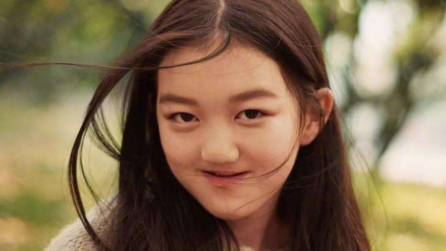 王菲女儿治疗唇裂花了几百万,嘴是治好了,但脸却越来越奇怪