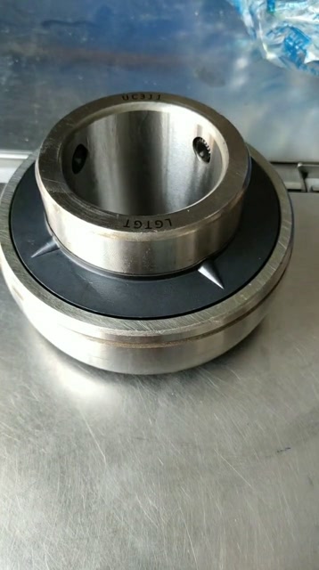 外球面uc311轴承,四星封复合密封,两年免维护