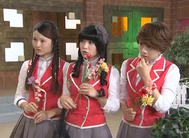 萌学园5精灵族的傻狍子是怎么溜出来的