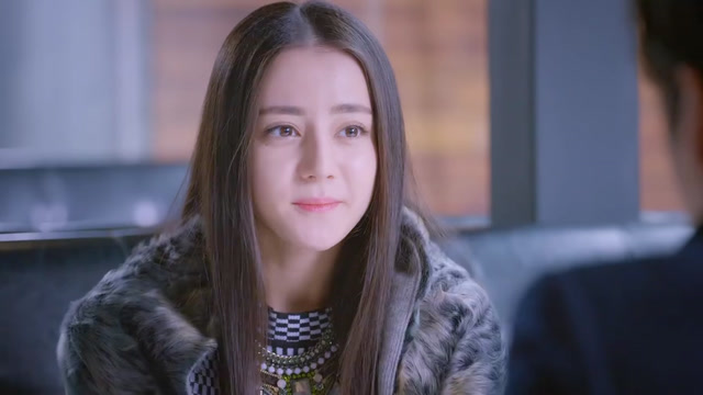 高雯傲娇的样子真可爱,只要沈总出现在眼前,眼里的星星就藏不住