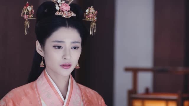 锦绣未央:叱云柔怎么还不死,整天叱云家威严挂嘴边,也不看现在的处境