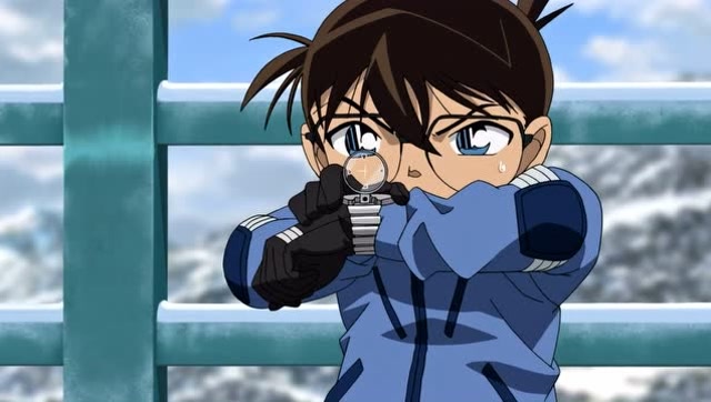 名侦探柯南:柯南被男子拿着枪戏耍,无力抵抗,跑都跑不了