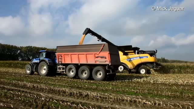纽荷兰cr1090收割机换装玉米割台籽粒直收,原声带给你