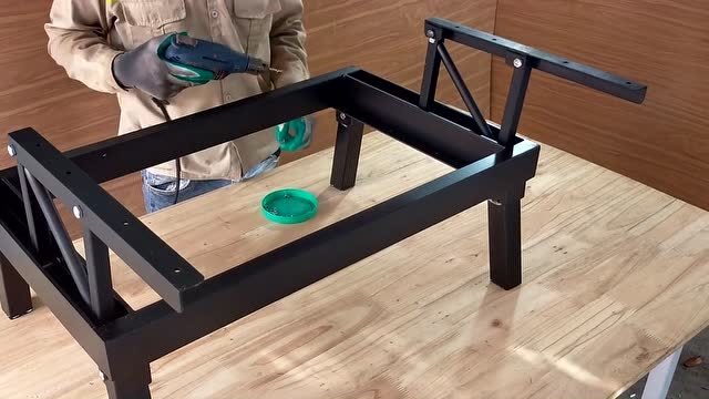 用角铁自制焊接桌子图片