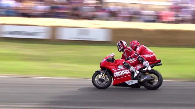 古德伍德速度节杜卡迪双人赛车