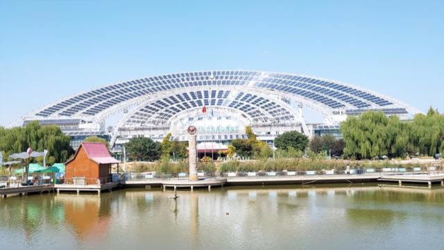 德州的太阳谷风景区,七星级大酒店