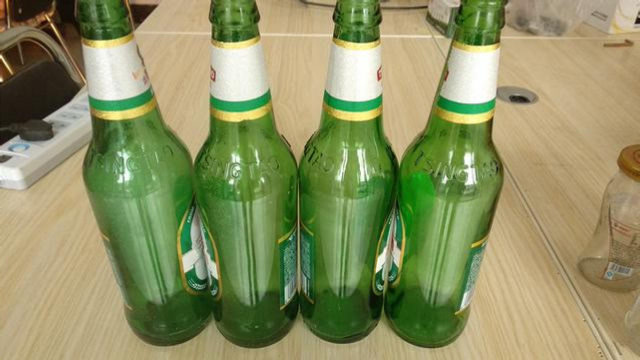 废旧啤酒瓶用完要记得留下,能解决家里很多的麻烦事,厉害又厉害