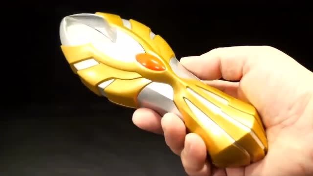 麦克斯奥特曼限定变身器