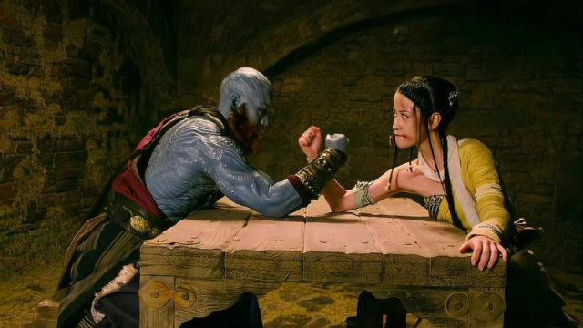 女儿国:沙僧和美女掰手腕,竟然完全没有掰过,美女也太有劲了!