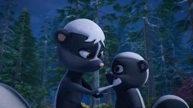 熊出没:臭鼬妈妈终于醒来,她带来重要消息!