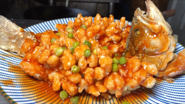 大厨教你做年夜饭必备大菜"糖醋松子鱼",记住这三步,比酒店做的还好吃