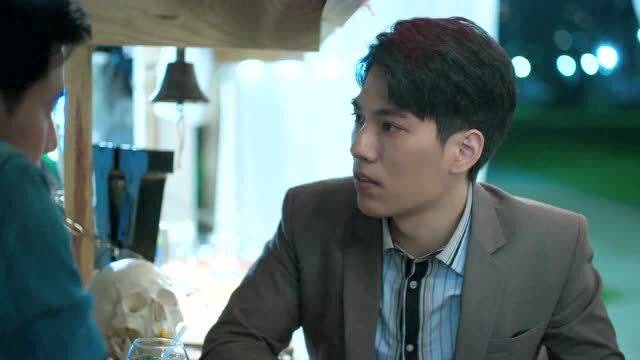 第二名的逆袭余真轩跟踪高仕德怀疑他和周书逸有私情