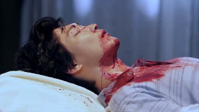 吐血昏迷!血溅起三尺高!