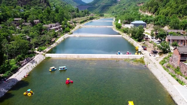 航拍辉县 | 辉县南寨南湾村——游船,骑马,抓小鱼