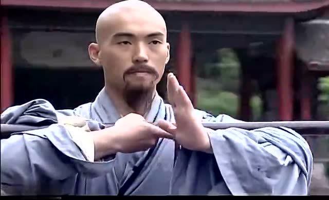 少林寺:四大神僧想阻挡少年进殿,不料少年使出大神功,大败神僧!