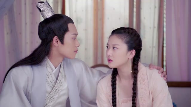 报告王爷王妃是只猫:小七热舞,与情敌亲密,王爷吃醋狂亲!