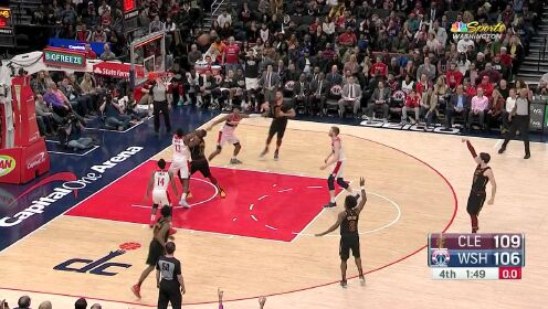 《NBA全场集锦》现场观众的票值了！骑士奇才末节关键时刻惨烈厮杀1分钟