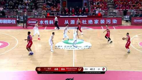 《CBA全场集锦》如入无人之境 亚当斯单枪匹马轻取两分