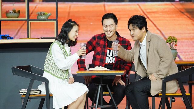 酒吧里又有了场约会,许君聪卜钰《相约酒吧》