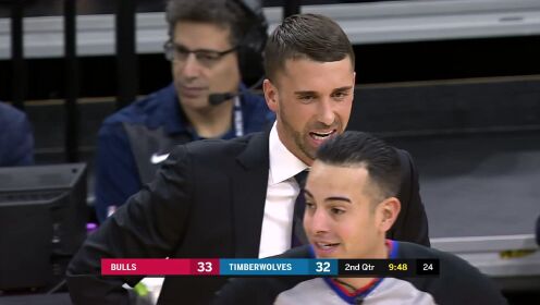 《NBA全场回放》【原声回放】公牛vs森林狼第2节 拉塞尔背传比斯利单臂战斧劈扣