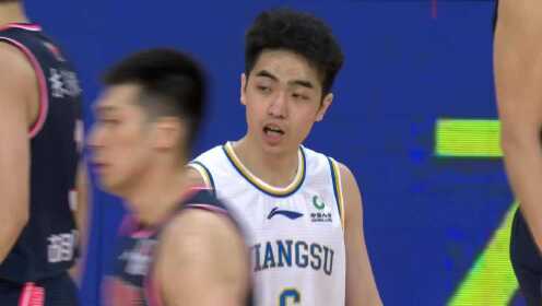 《广东男篮》锁定今日最佳助攻 赵睿脑后长眼纳什式妙传