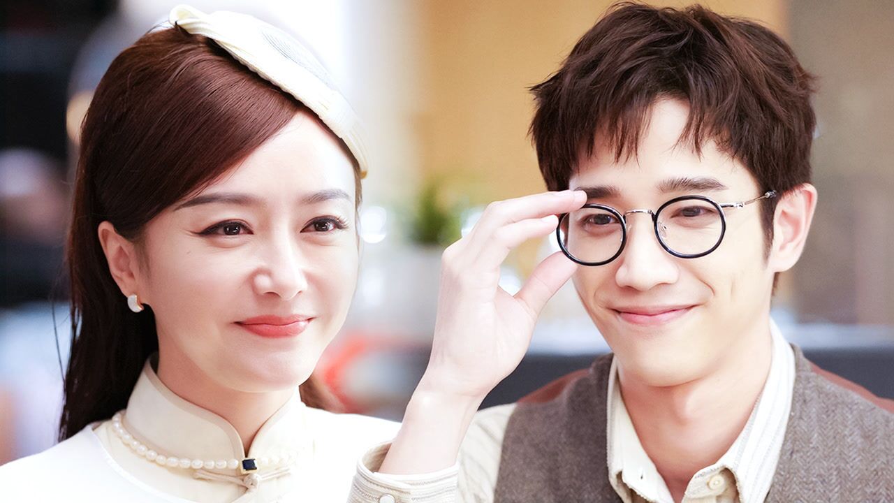 【偶像剧】秦岚坦白自己穿越而来,刘以豪以为她骗人!