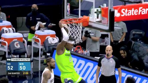 《NBA全场集锦》奥科吉秀风骚不看人背传 范德比尔特篮下暴起双手虐筐