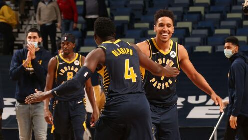 《NBA全场集锦》本赛季最潇洒的绝杀！布罗格登闲庭信步抛投绝杀鹈鹕