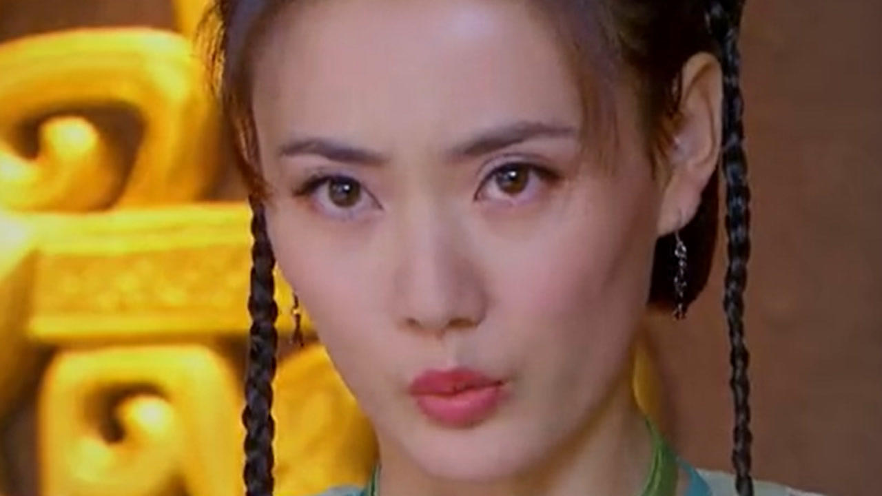 《刘海戏金蟾》第19集02:赵登破坏了莫彤的计划,神尊也给了她一件法器