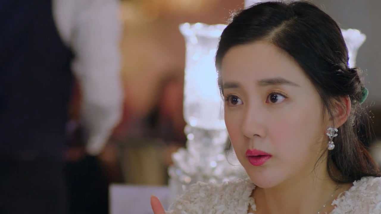 《老板来了》第11集02:胡娜相亲遇到一个开保时捷的澳洲海归,两人情投