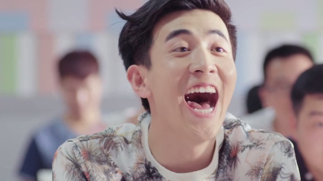 《一起同过窗》第12集02:余皓的摄影作品,引得众人吐槽