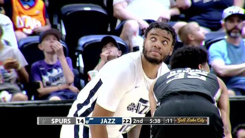 《NBA全场集锦》马刺vs爵士白队第2节英文原声回放