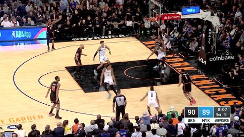 《NBA全场集锦》进入拉锯战 托平突破挑篮回应米尔斯