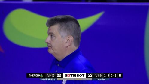 《FIBA》早已等候多时 加利齐无人防守轻松暴扣